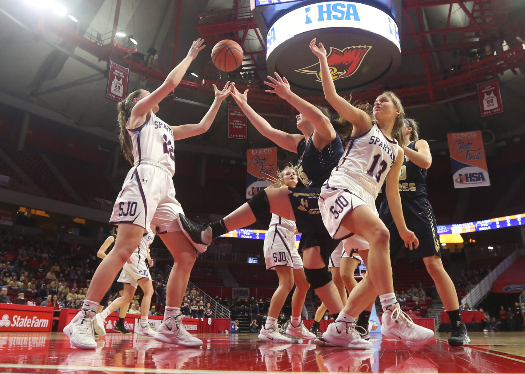 Teutopolis Semi State 21 2.22.19.JPG